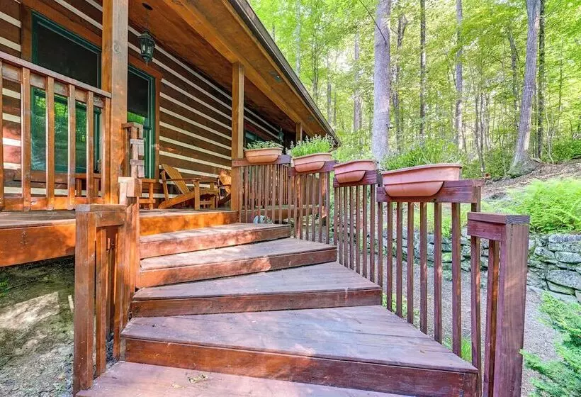 Creekside Lodge ~ 4 Mi To Sapphire Valley Resort!