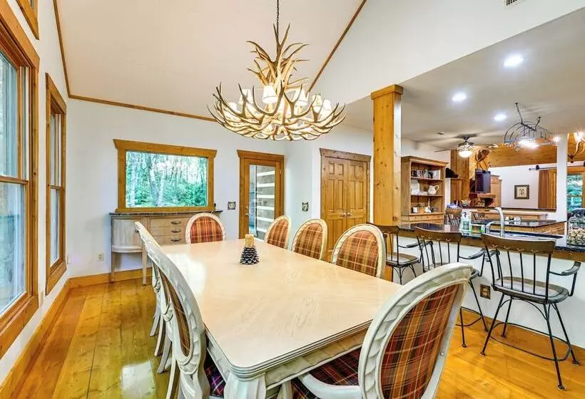 Creekside Lodge ~ 4 Mi To Sapphire Valley Resort!