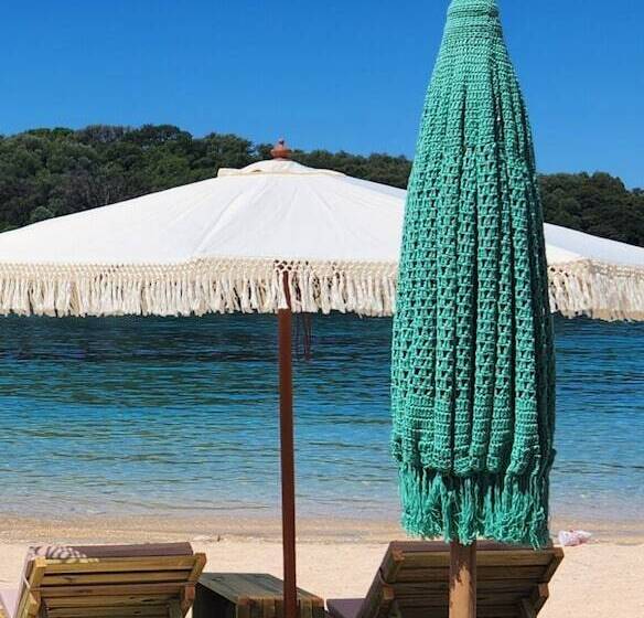 בית מלון כפרי Arete Lifestyle