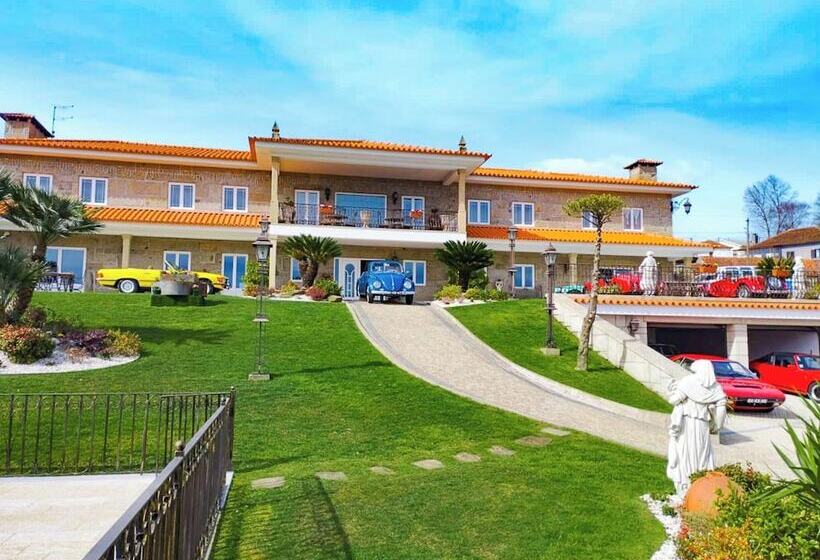 هتل Elegância & Carros