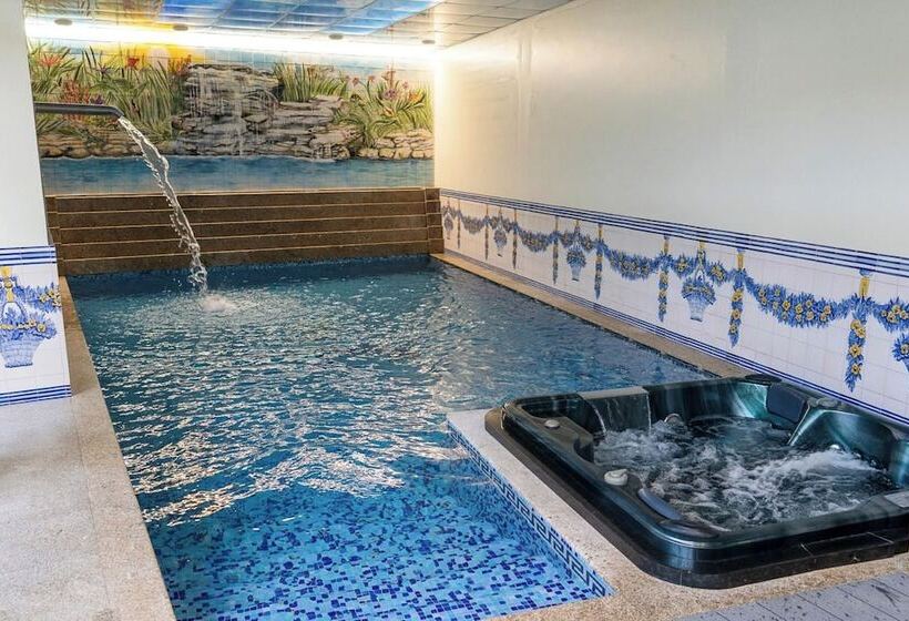 هتل Elegância & Carros