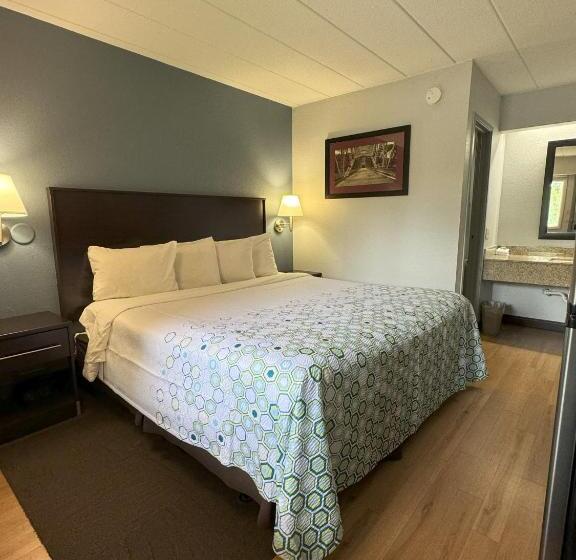 فندق Hometowne Studios By Red Roof Danville, Pa