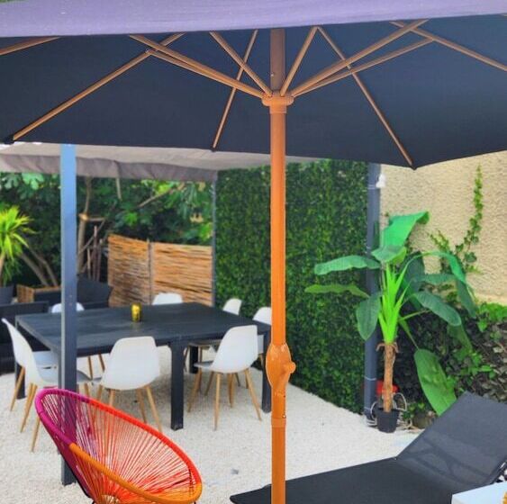 酒店 La Magnifique Villa