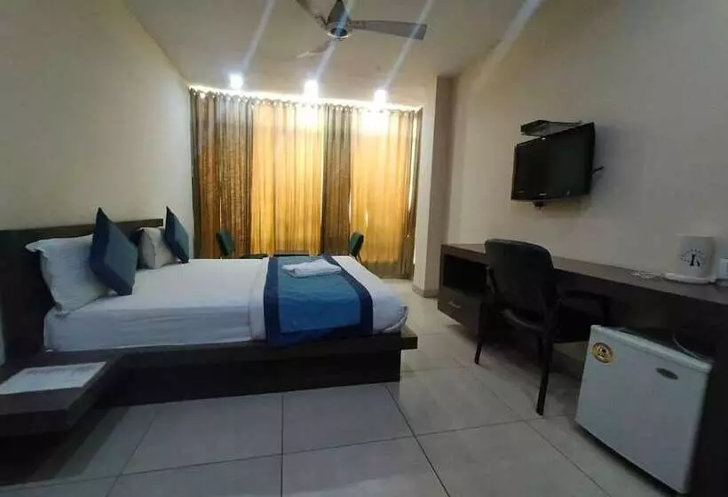 Hotel Maya Inn