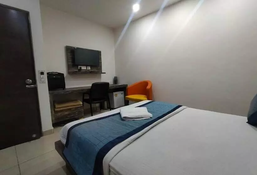 Hotel Maya Inn