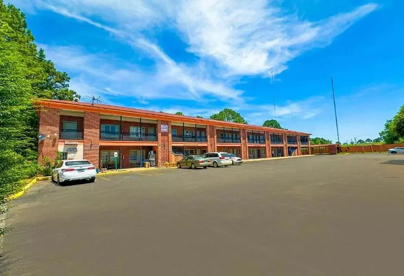 ホテル Sunrise Inn By Oyo Albany