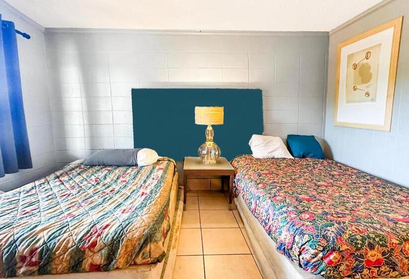 فندق Sunrise Inn By Oyo Albany