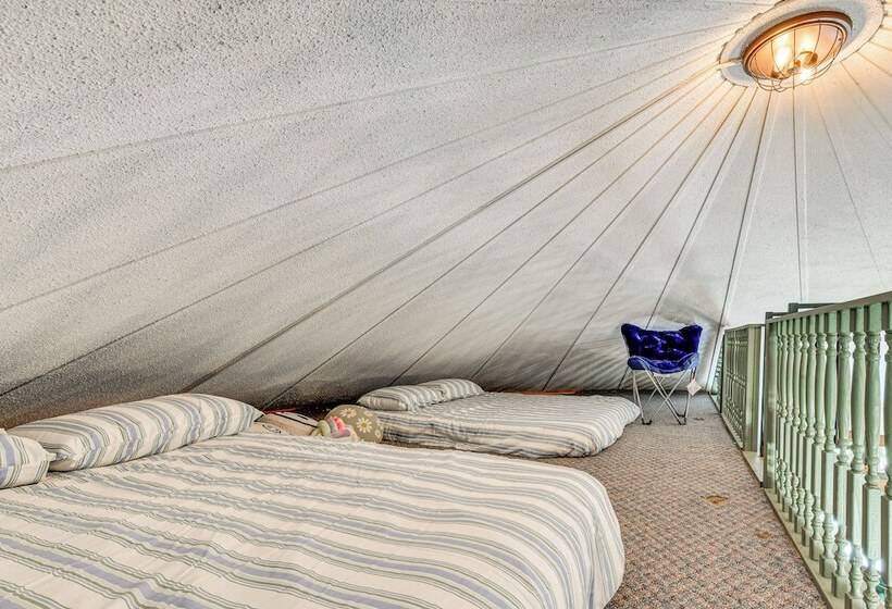 Peaceful Concord Cabin Near Parks & Hiking!