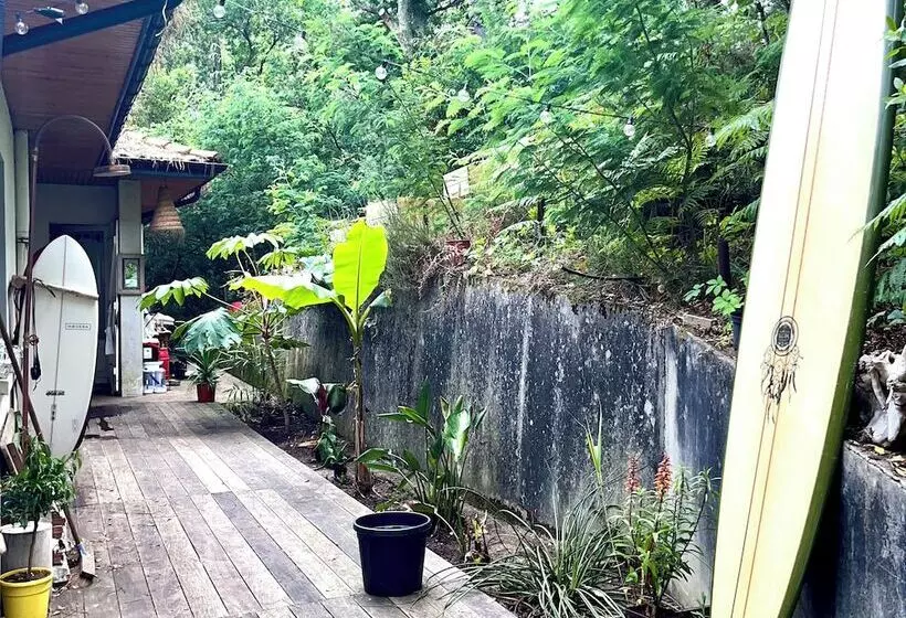 Majatalo Guest House Folk Inn