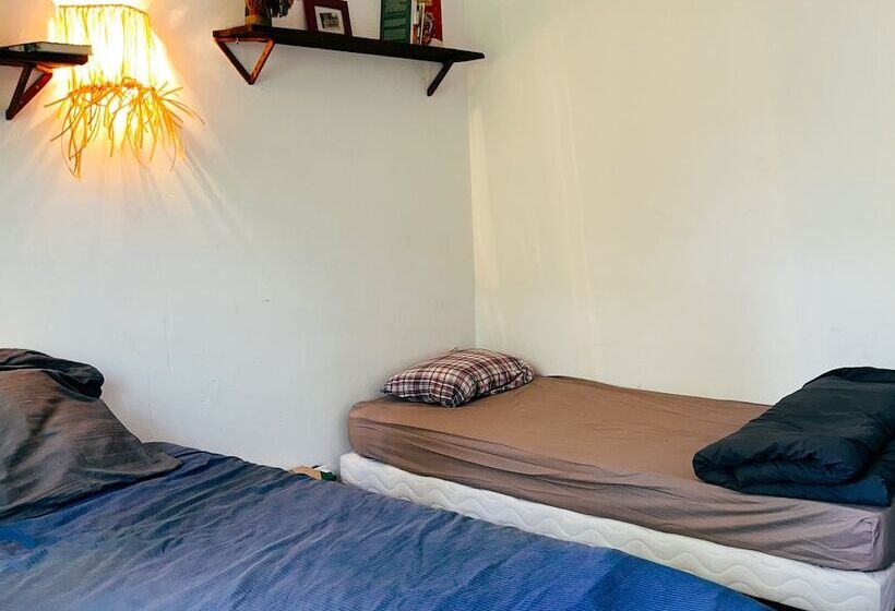 펜션 Guest House Folk Inn