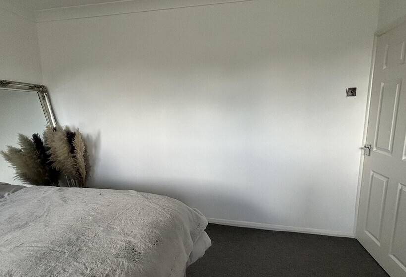 Резиденция Romford Cozy Retreat