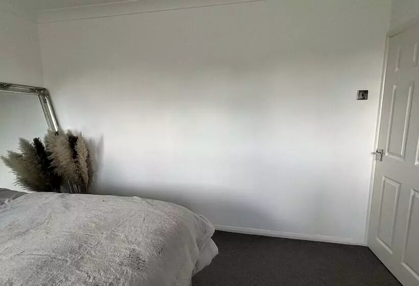 Residenssi Romford Cozy Retreat