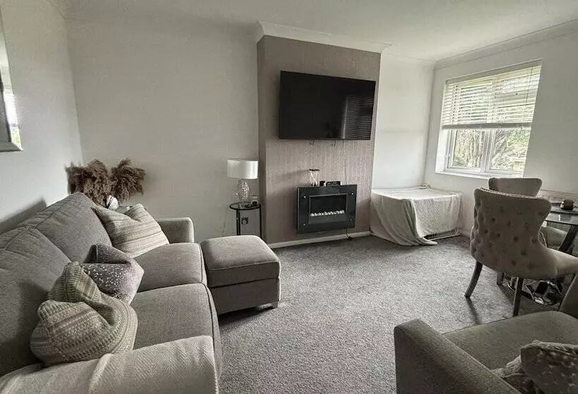 Residenssi Romford Cozy Retreat