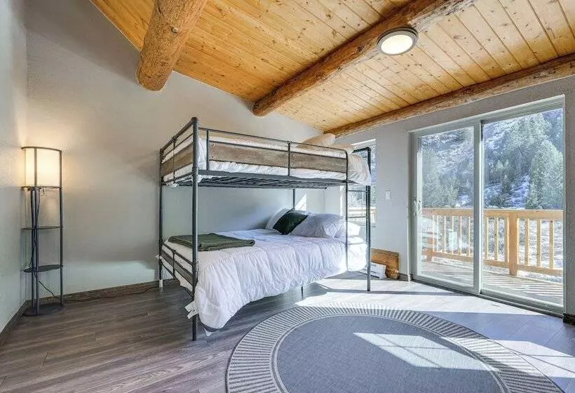 Riverfront Montana Log Cabin W/ Mountain Views!