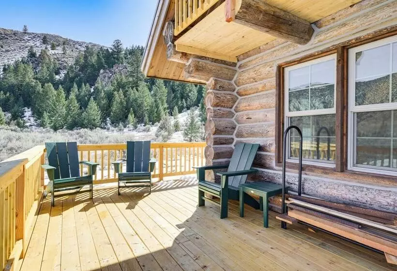 Riverfront Montana Log Cabin W/ Mountain Views!