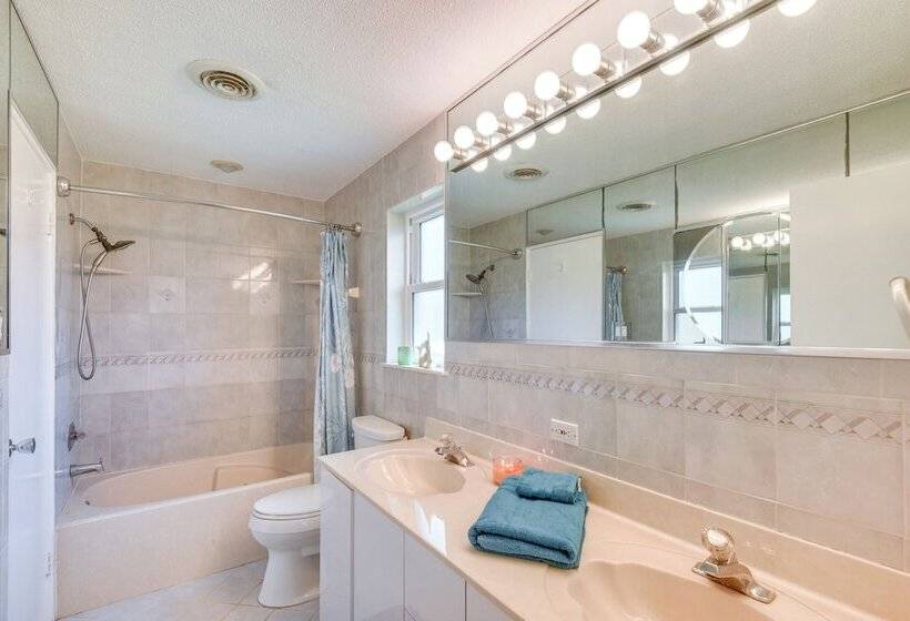 Sunny South Daytona Home W/ Private Boat Dock!