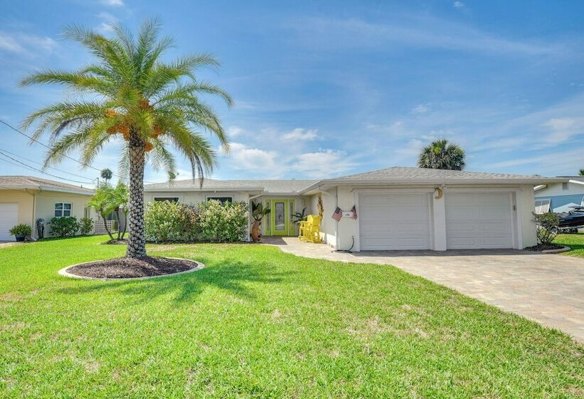 Sunny South Daytona Home W/ Private Boat Dock!