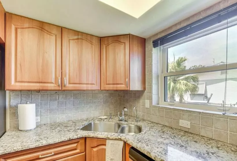 Sunny South Daytona Home W/ Private Boat Dock!