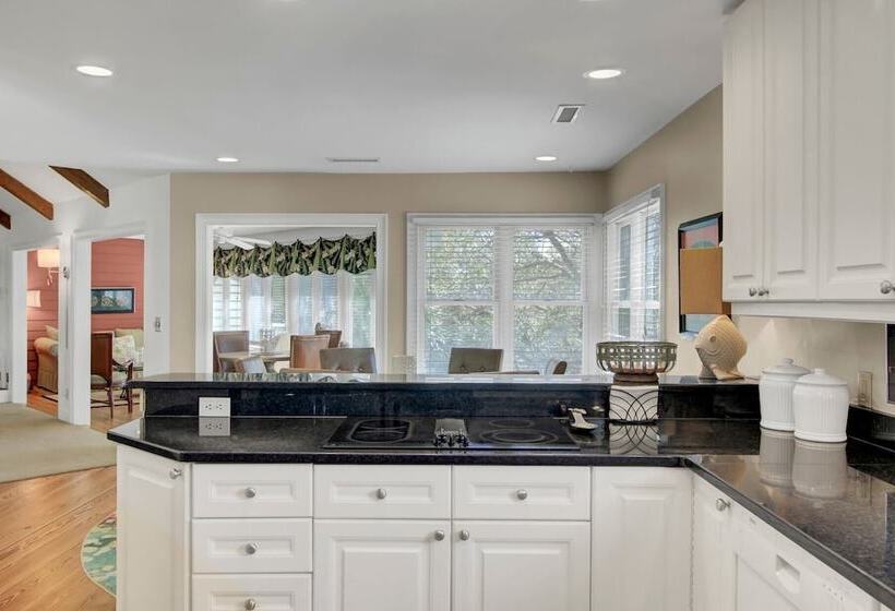 12 Dunecrest Lane By Avantstay 2 Mins To Beach W/ Pool & Bbq