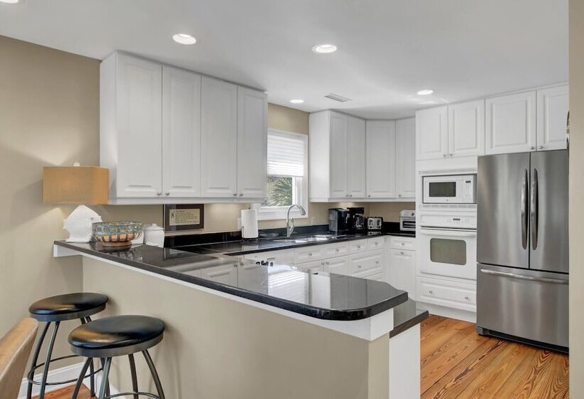 12 Dunecrest Lane By Avantstay 2 Mins To Beach W/ Pool & Bbq