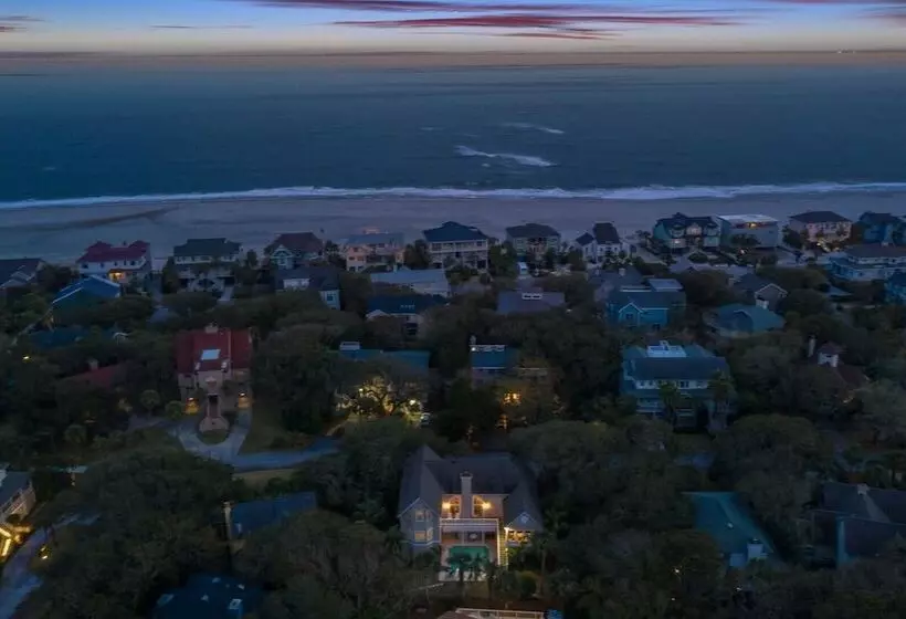 28 Beachwood West By Avantstay Close To Beach, Multiple Decks & Private Pool!