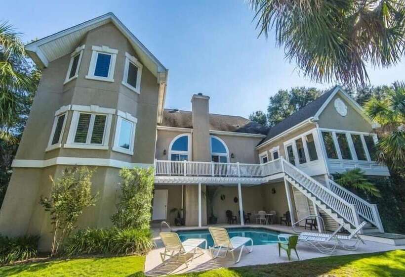 28 Beachwood West By Avantstay Close To Beach, Multiple Decks & Private Pool!