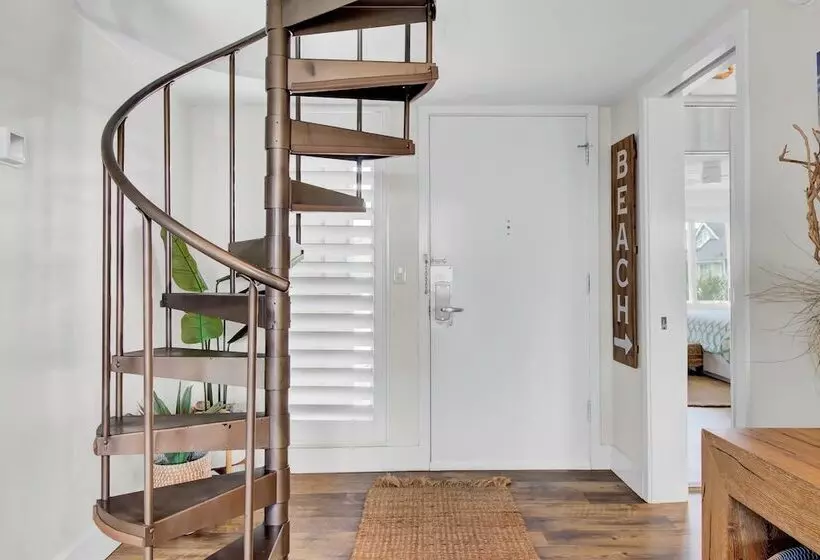 303 D Port O Call By Avantstay Oceanfront Penthouse
