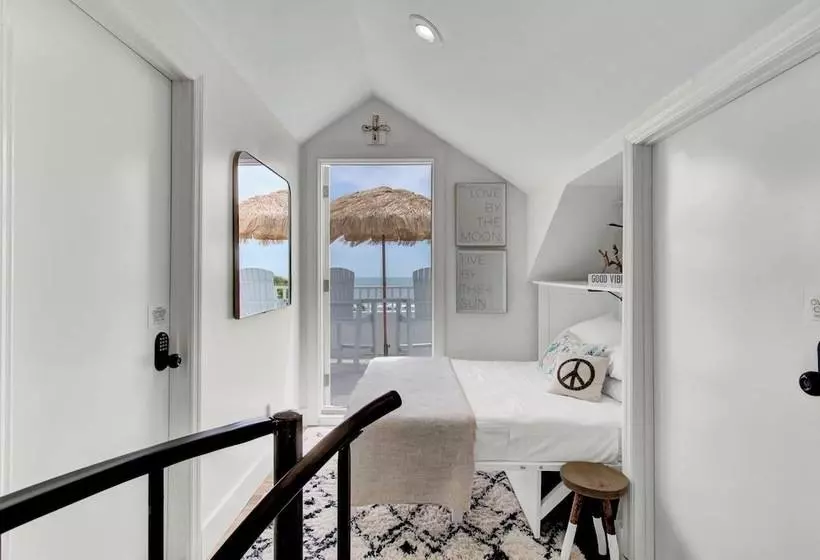 303 D Port O Call By Avantstay Oceanfront Penthouse