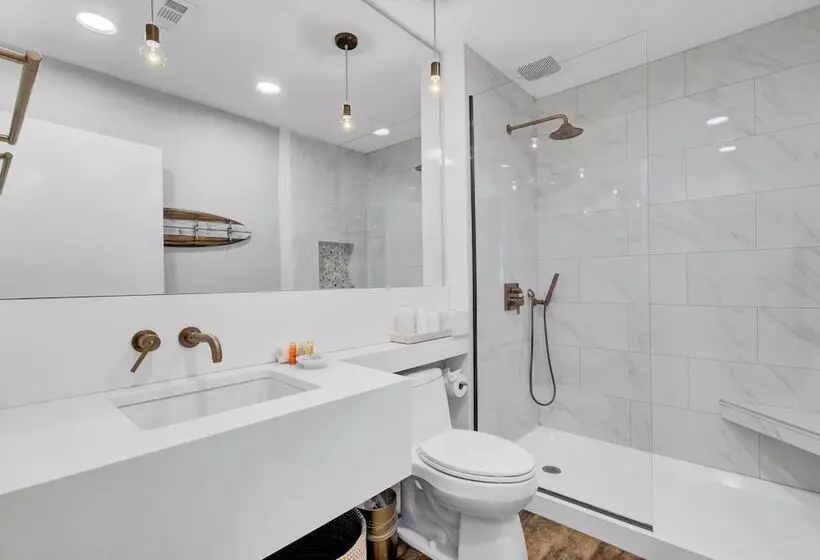 303 D Port O Call By Avantstay Oceanfront Penthouse