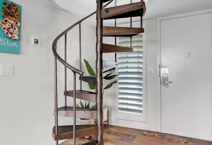303 D Port O Call By Avantstay Oceanfront Penthouse