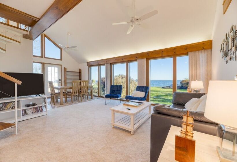 Bay Cottage By Avantstay Waterfront, Pier, Pond