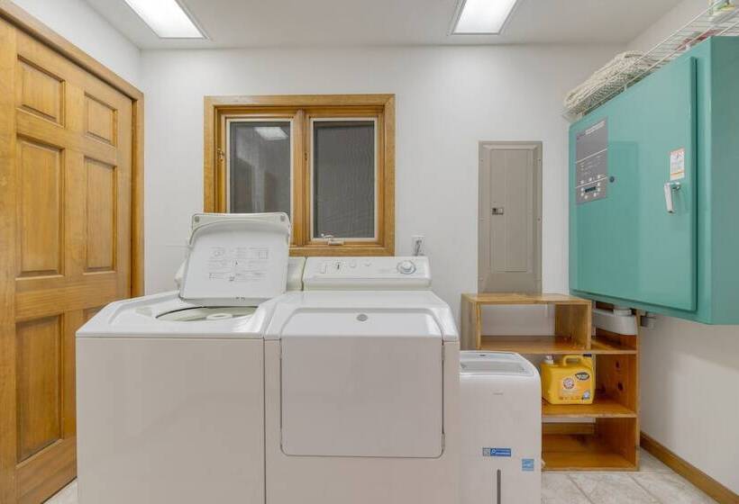 Bay Cottage By Avantstay Waterfront, Pier, Pond