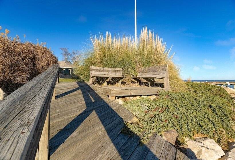 Bay Cottage By Avantstay Waterfront, Pier, Pond