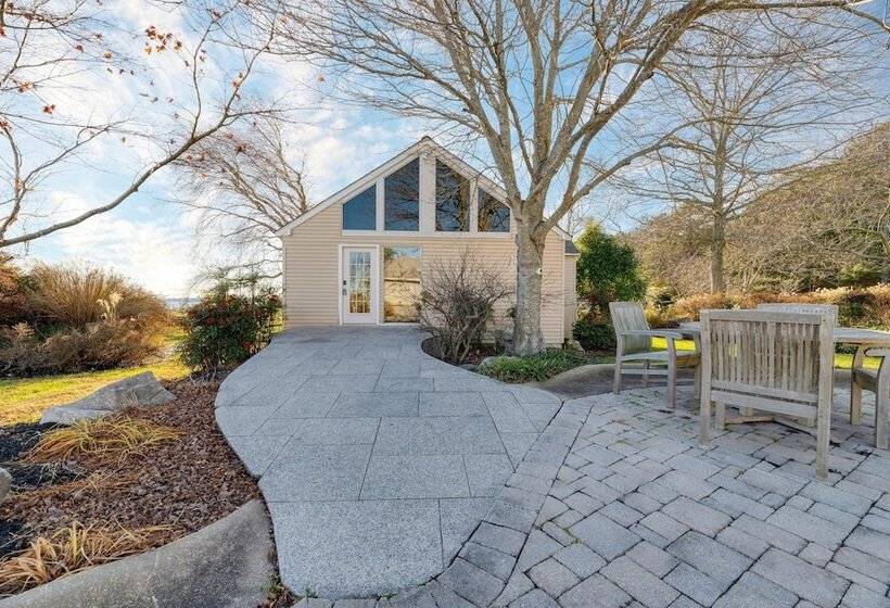 Bay Cottage By Avantstay Waterfront, Pier, Pond