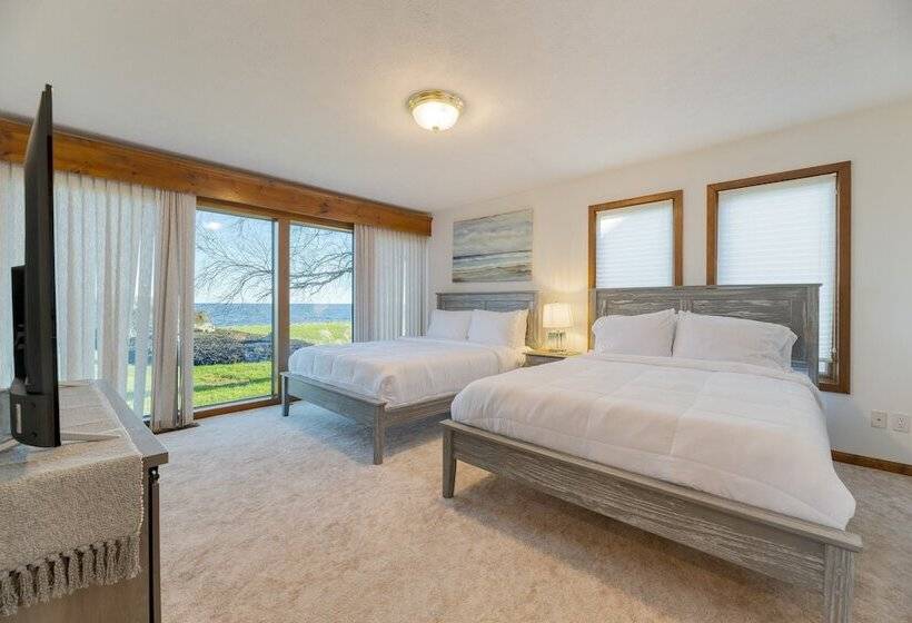 Bay Cottage By Avantstay Waterfront, Pier, Pond