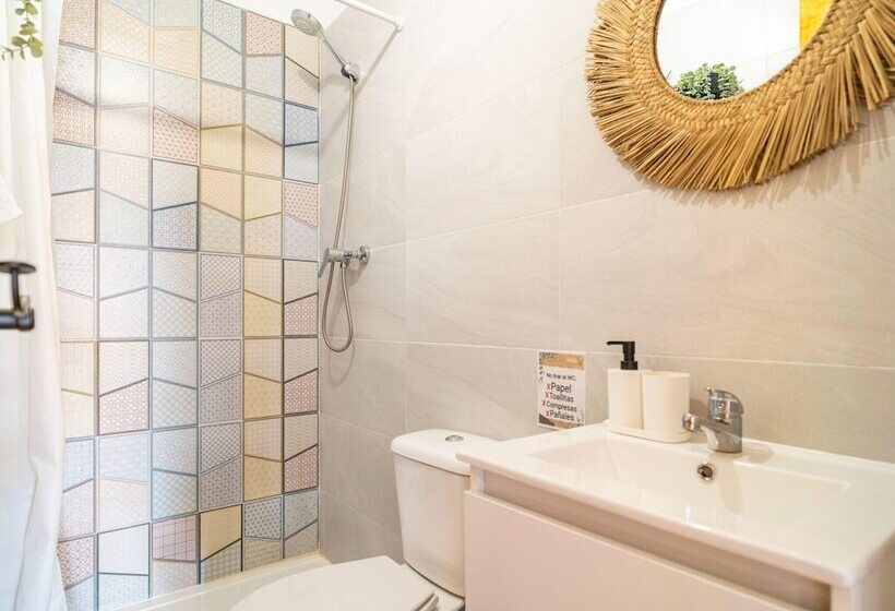 Belvilla By Oyo La Suerte Crisantemo