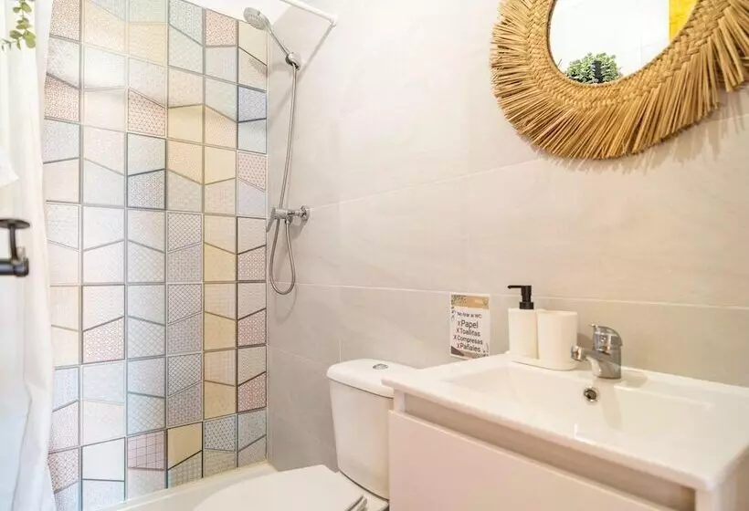 Belvilla By Oyo La Suerte Crisantemo