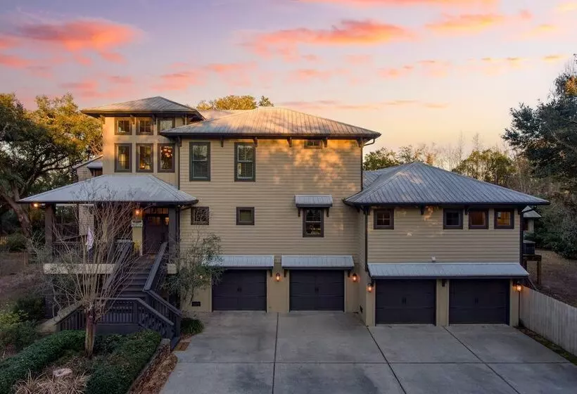 Blackwater Bay Hideaway By Avantstay Waterfront, Pool, Dock, Hot Tub