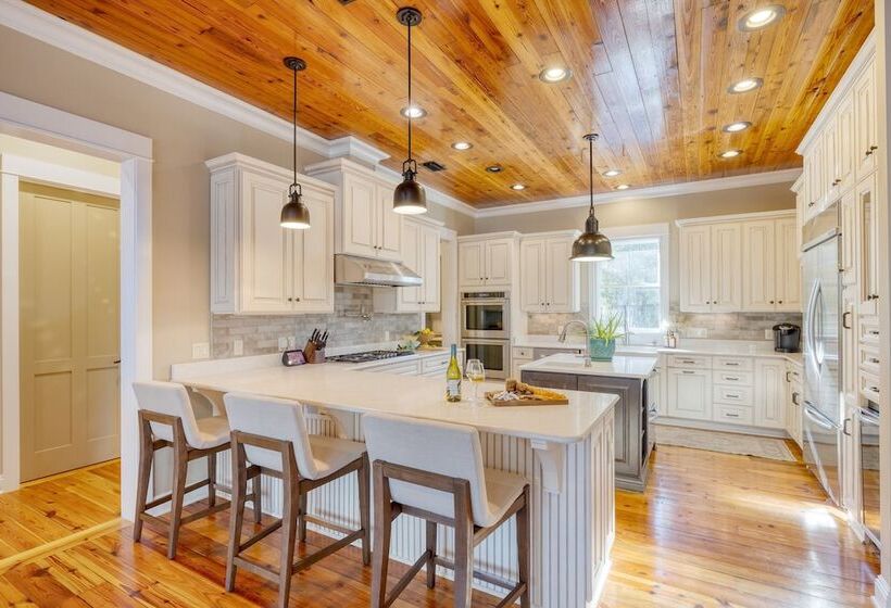 Blackwater Bay Hideaway By Avantstay Waterfront, Pool, Dock, Hot Tub