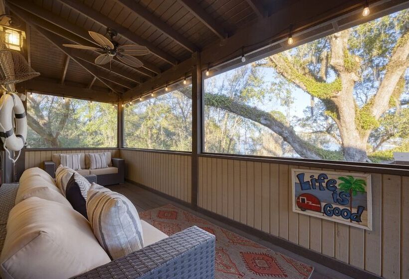 Blackwater Bay Hideaway By Avantstay Waterfront, Pool, Dock, Hot Tub