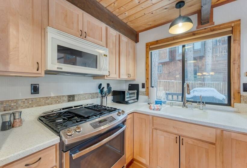 Dakine Haus By Avantstay 4 Min To Northstar + Deck