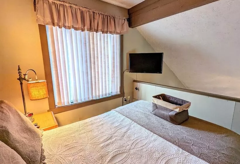 Frost Hollow By Avantstay Deck W/ Grill, Game Room Loft