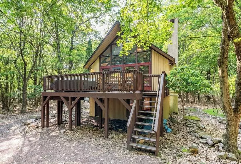 Harmony Haven By Avantstay Game Room, Large Deck