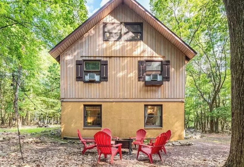 Harmony Haven By Avantstay Game Room, Large Deck