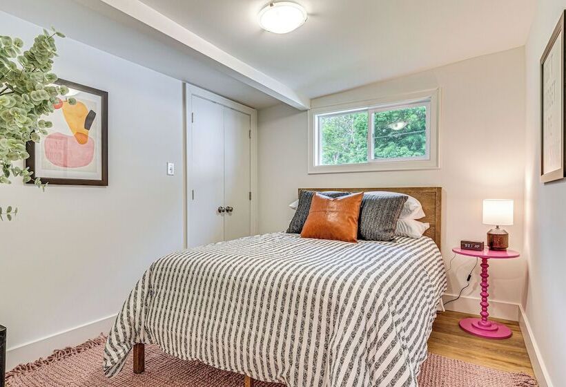 Mid Century Modern Lake Cottage In Indiana!