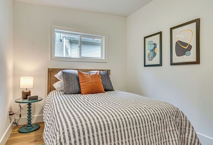 Mid Century Modern Lake Cottage In Indiana!