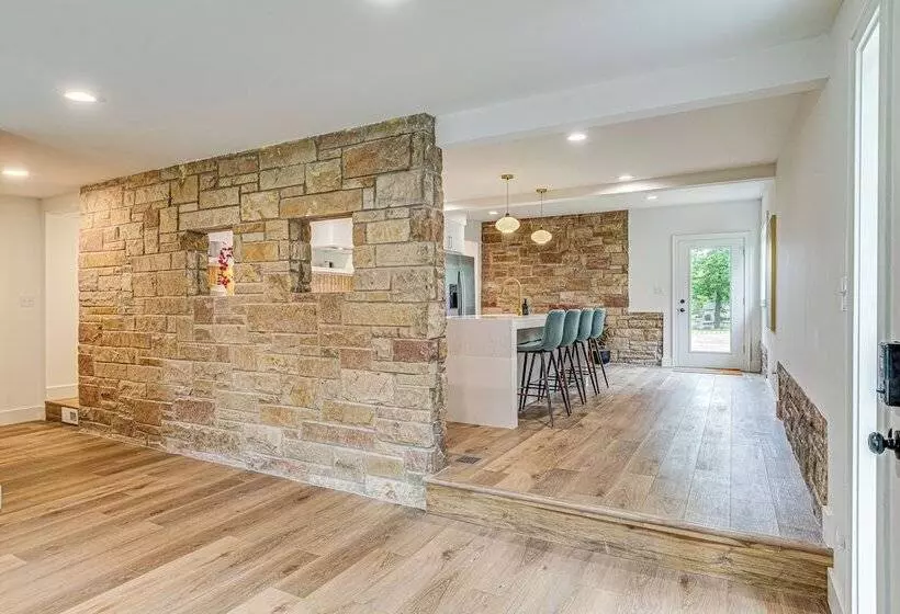 Mid Century Modern Lake Cottage In Indiana!