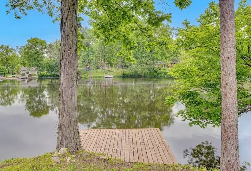 Mid Century Modern Lake Cottage In Indiana!