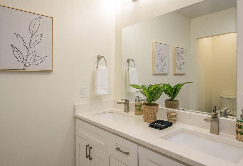 Modern Escape By Avanstay Views, 10min To Town