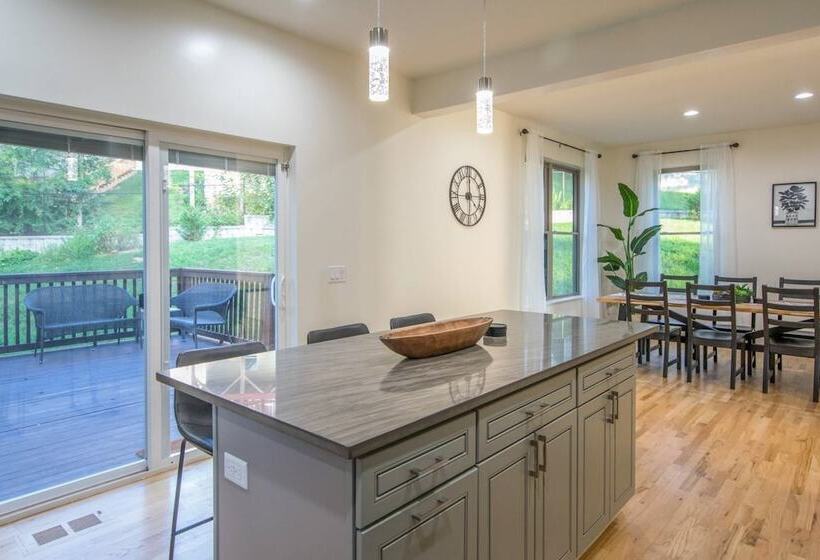 Modern Escape By Avanstay Views, 10min To Town